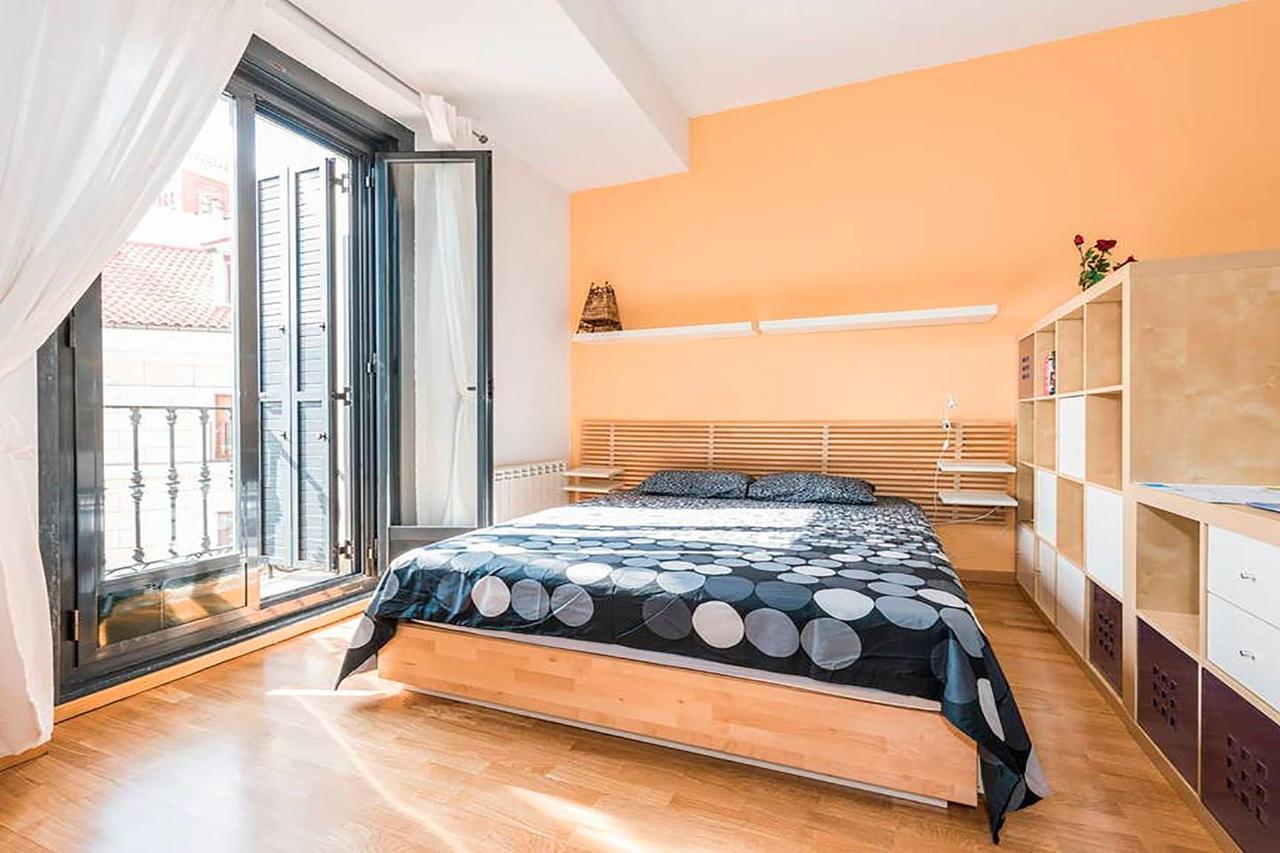 Appartamento Concepcion Jeronima Madrid Esterno foto